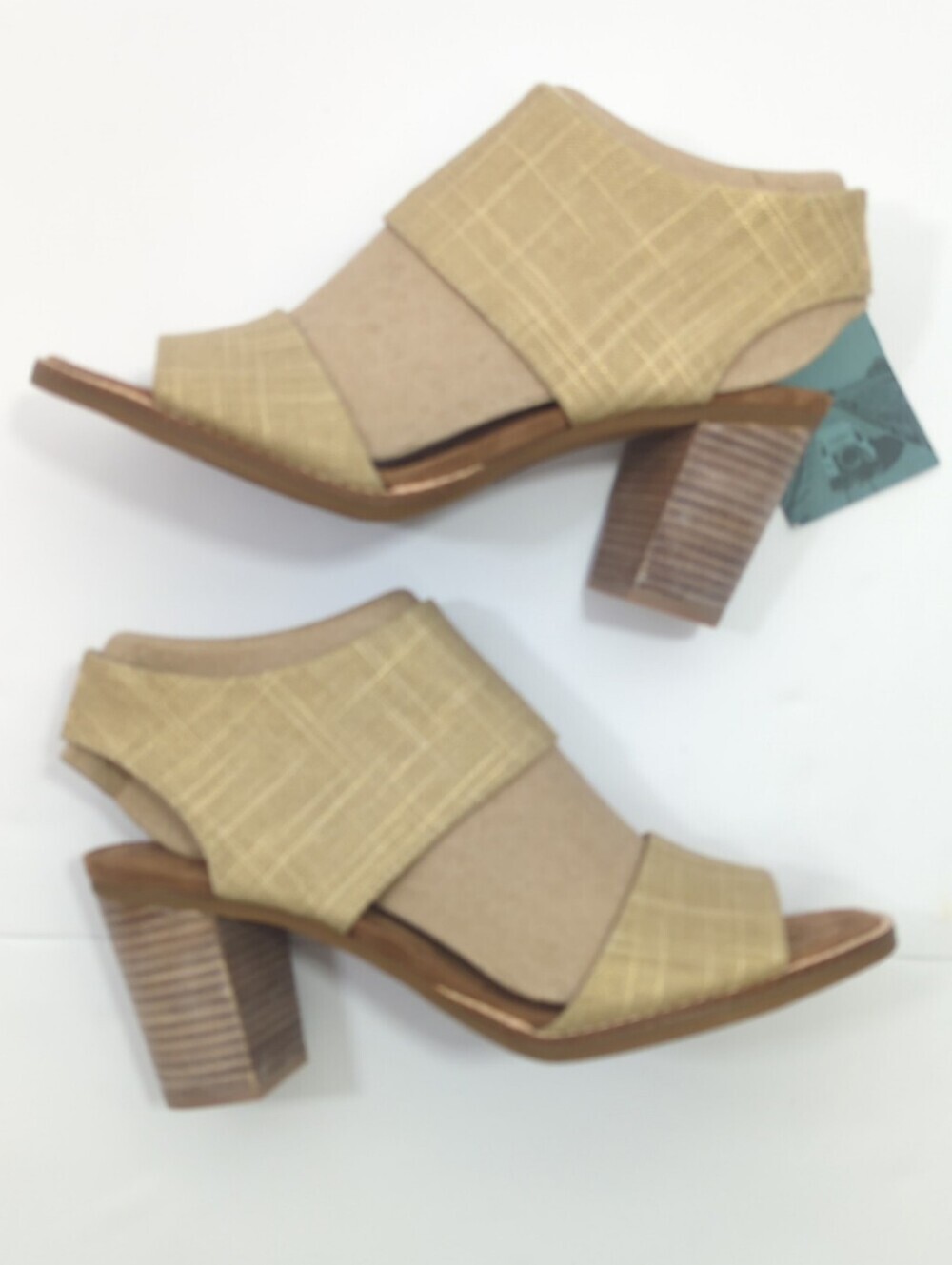 Toms Majorca Cutout Sandals In Champagne Metallic